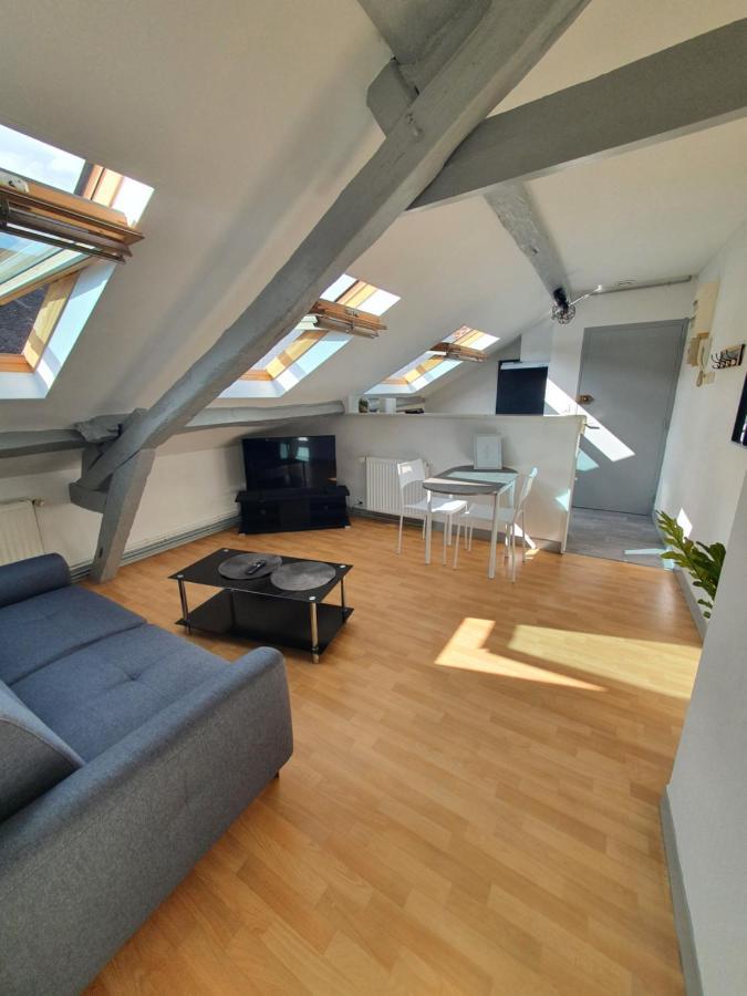 Appartement Du Musee Charleville-Mézières Esterno foto